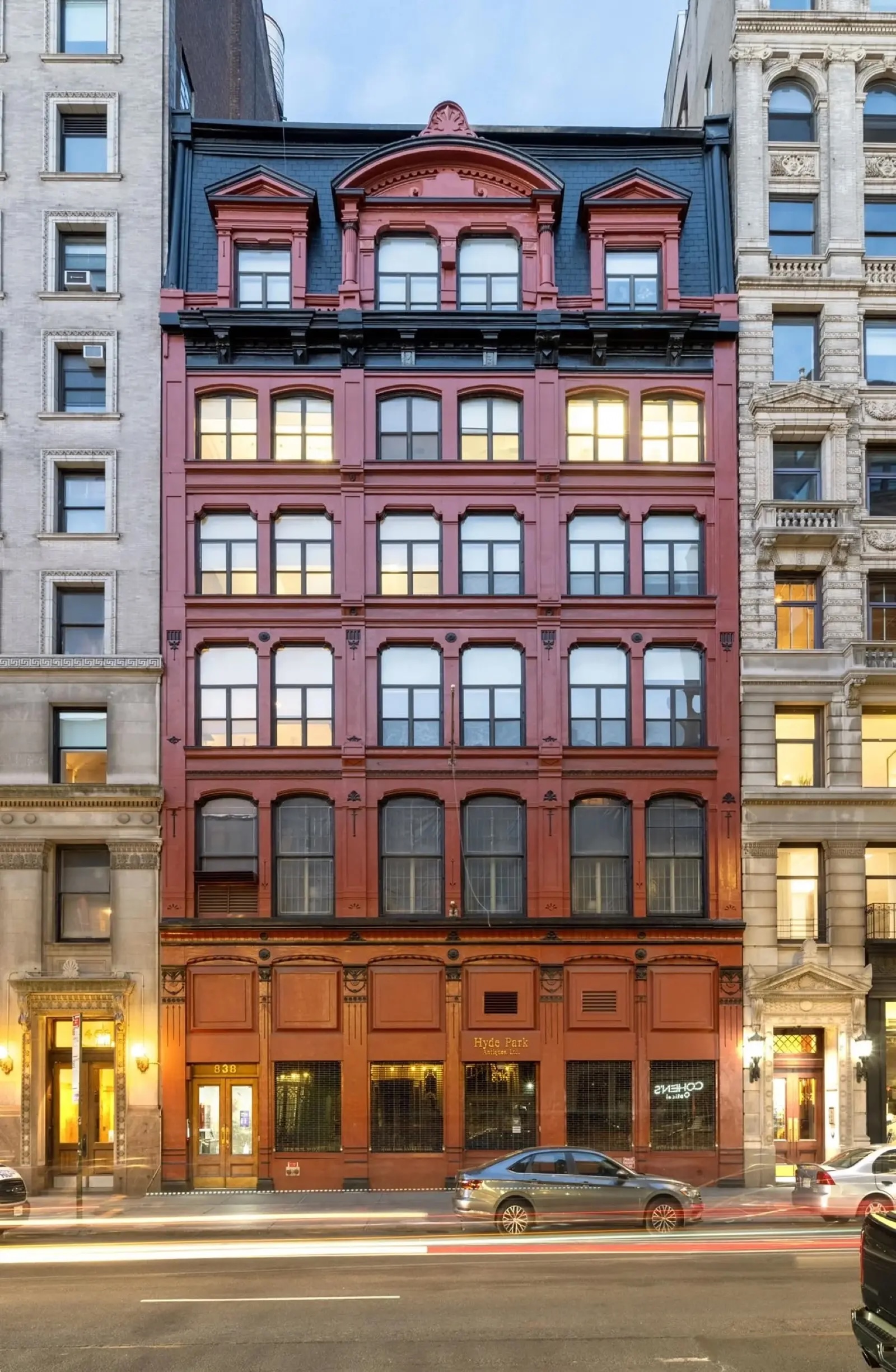836 Broadway