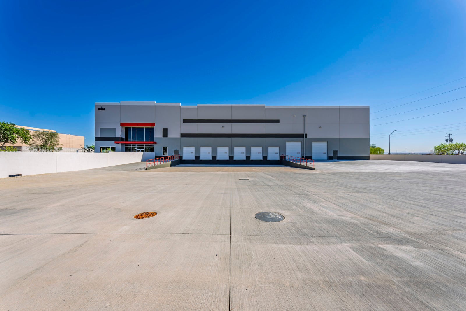 Paved yard and loading area at Echo Park P132