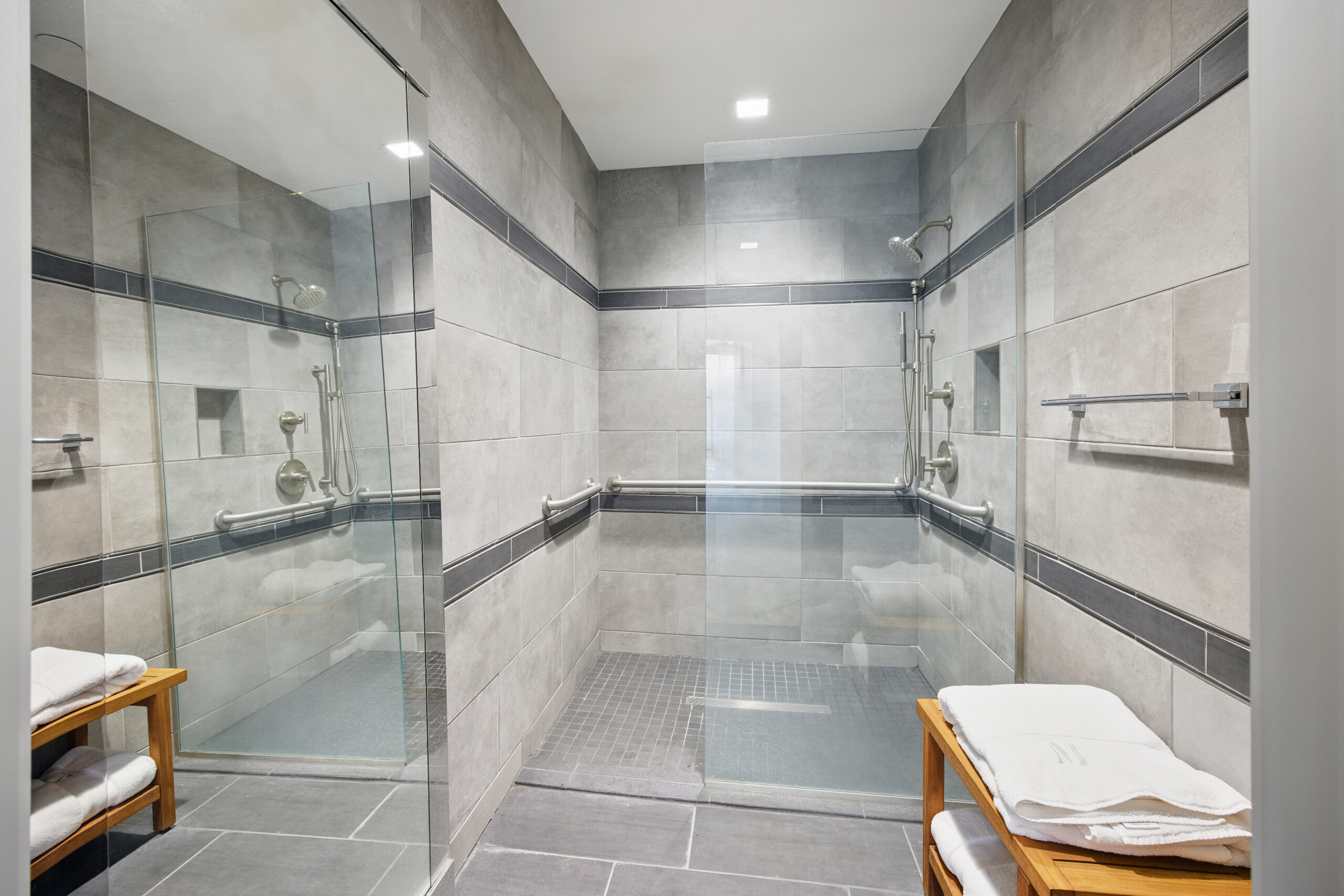 Exterior view with new picture