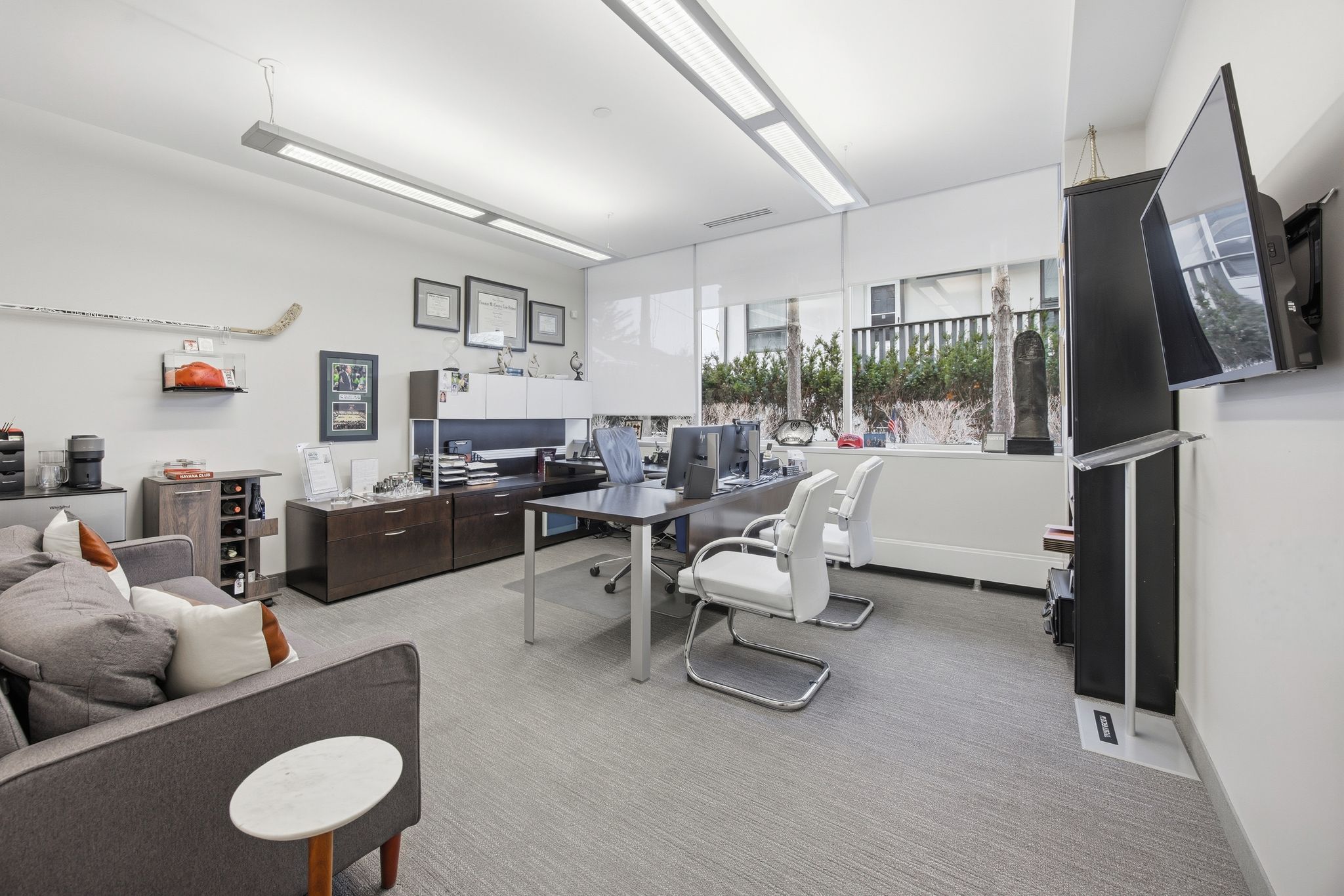 Property gallery image 3