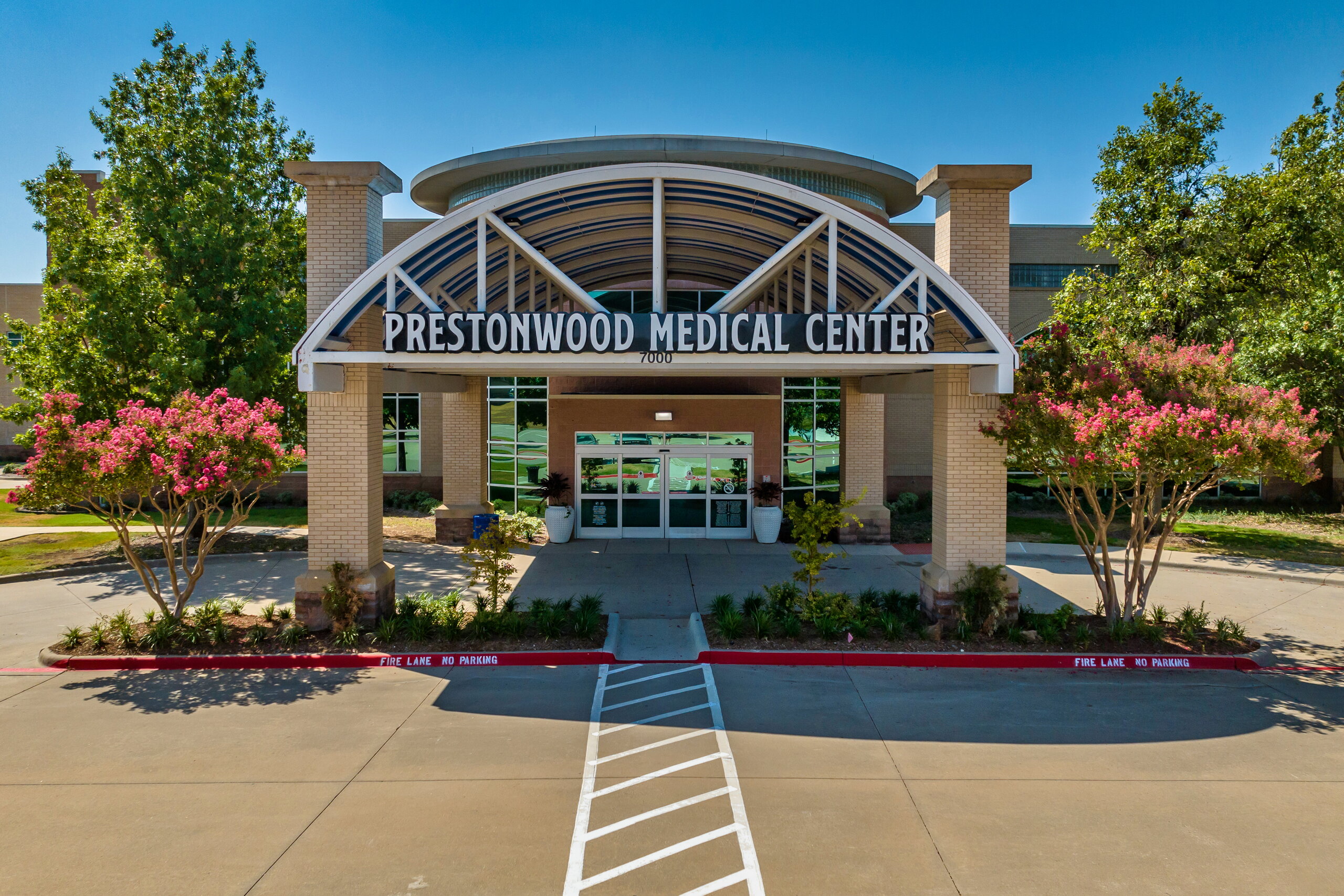 Front exterior entrance of Prestonwood Medical Center
