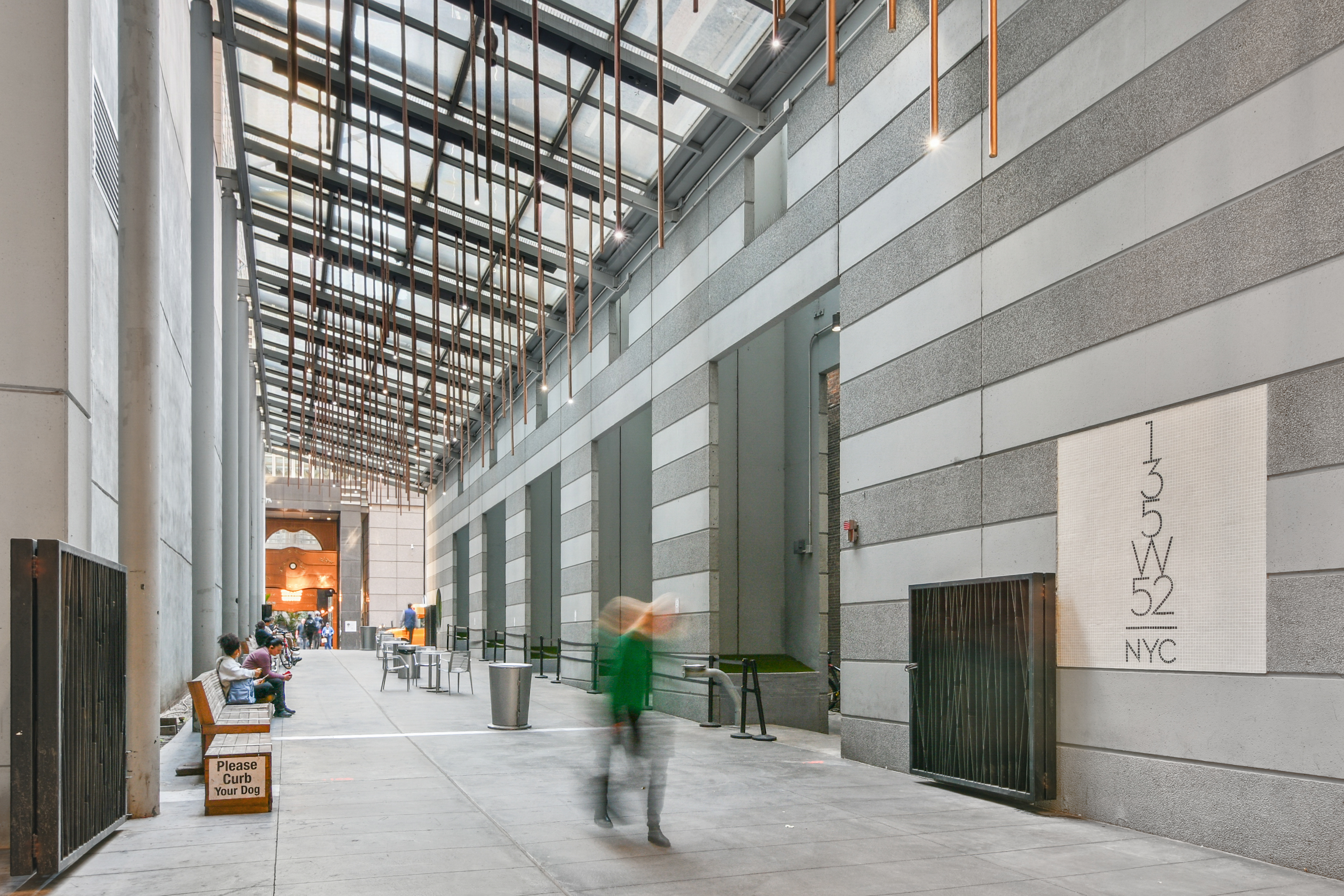 Covered arrival arcade at Plaza 52