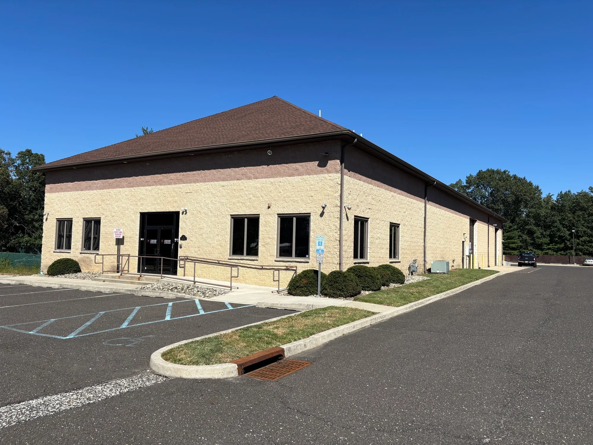 151 Cooper Road, West Berlin, NJ commercial property