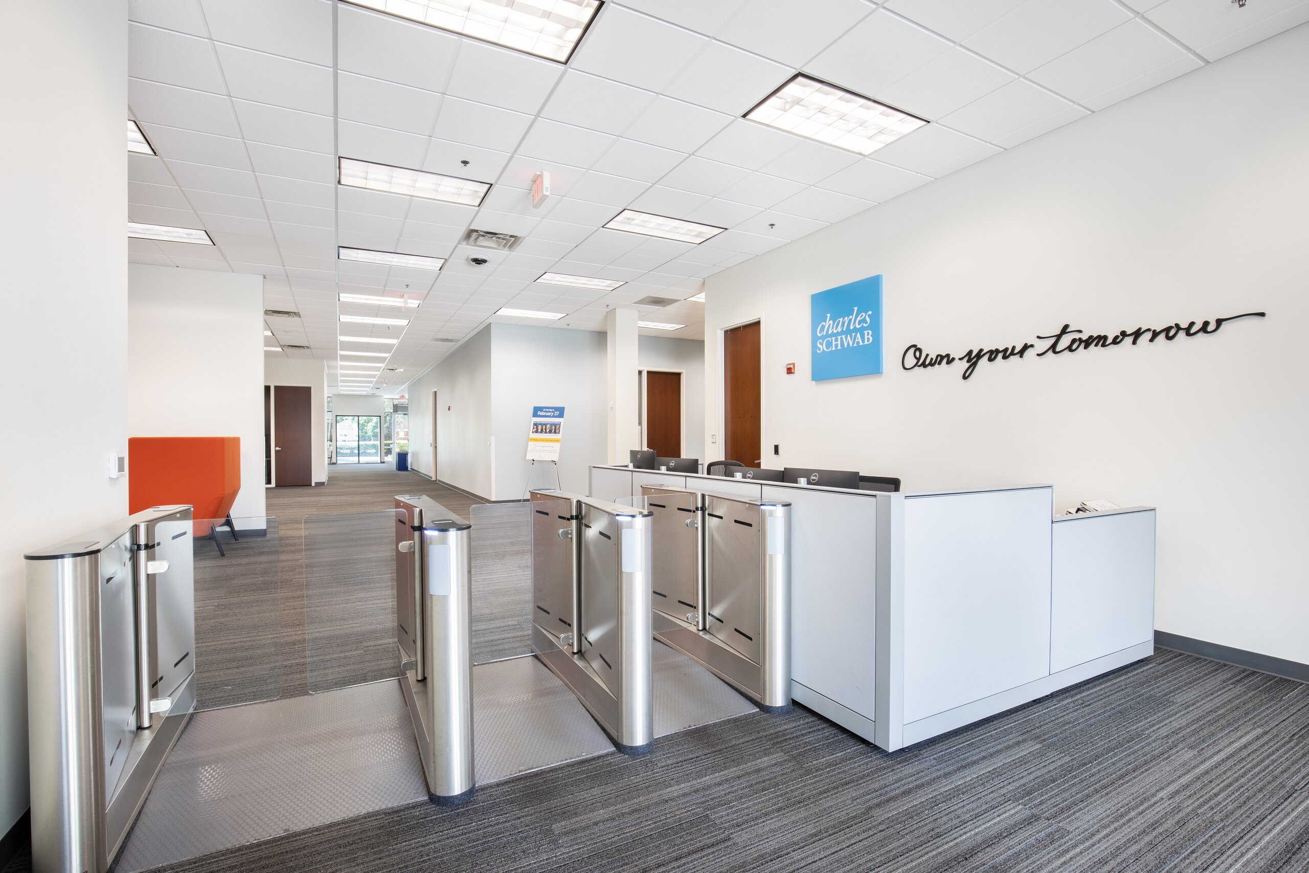 Tenant lounge and cafe area