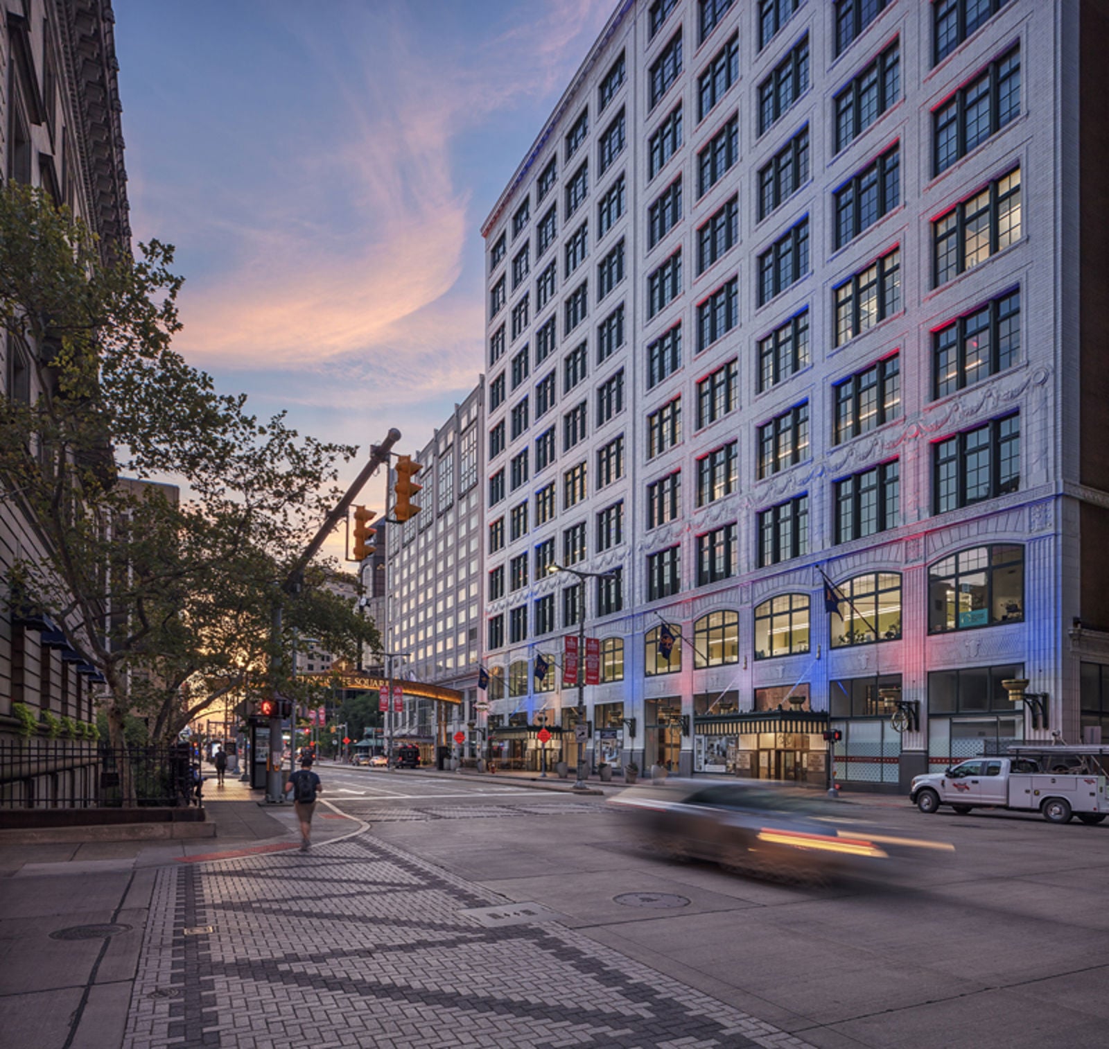 The Halle Building on Euclid Avenue at dusk