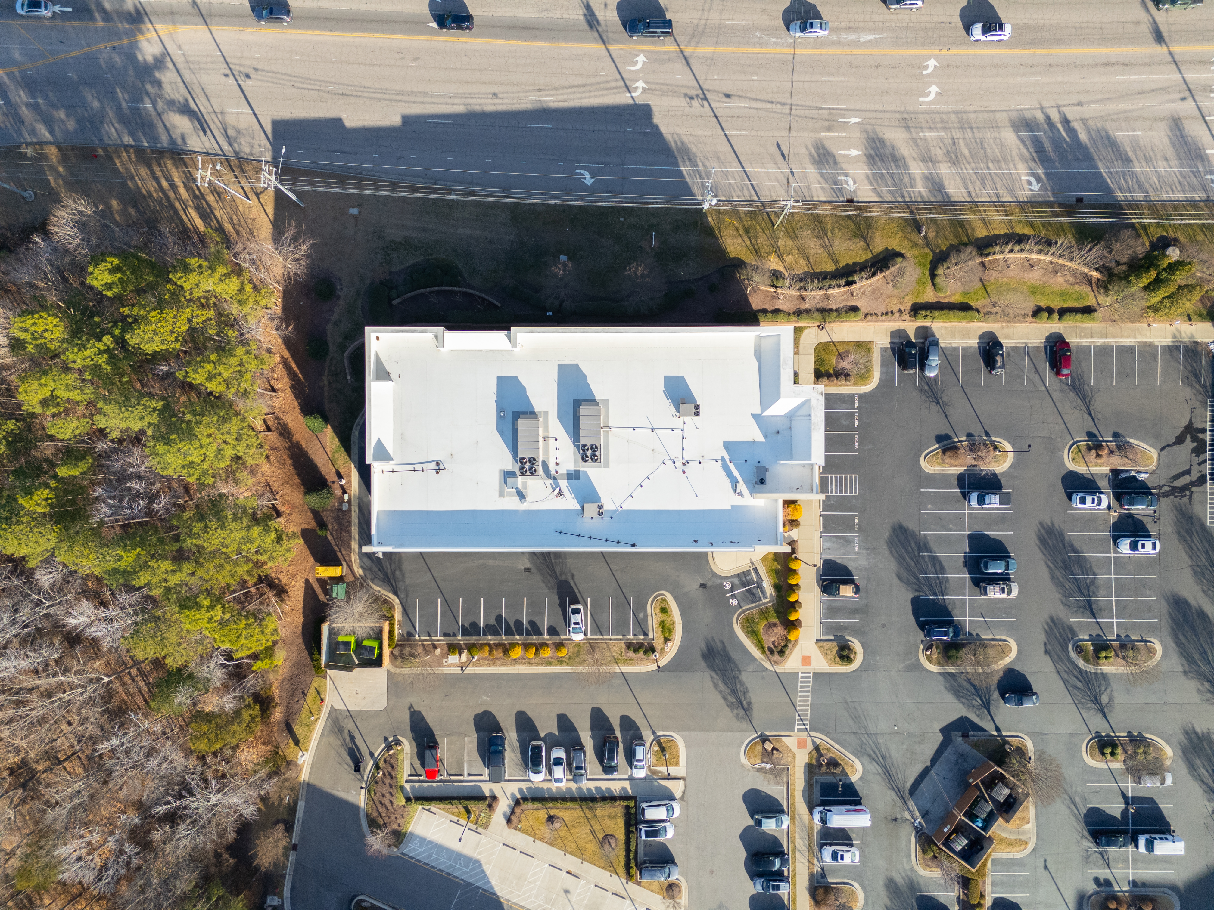 Covered and surface parking at Westpoint at 751