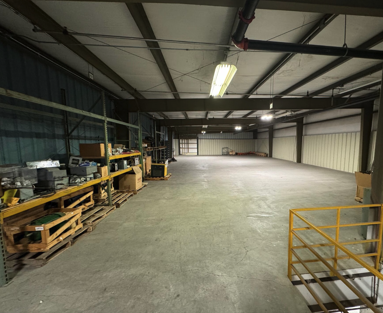 Interior of 19919 Shawnee Mission Pkwy