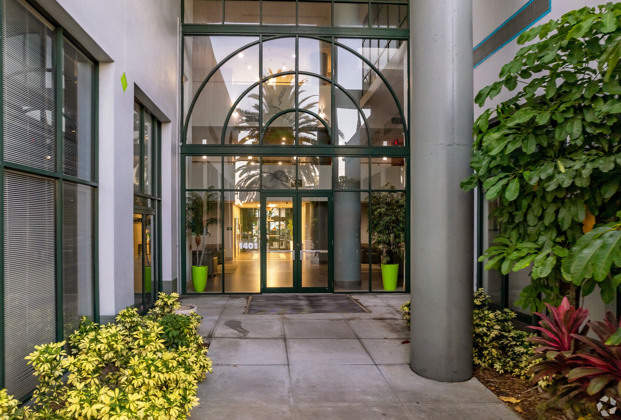 Bradenton Financial Center interior view