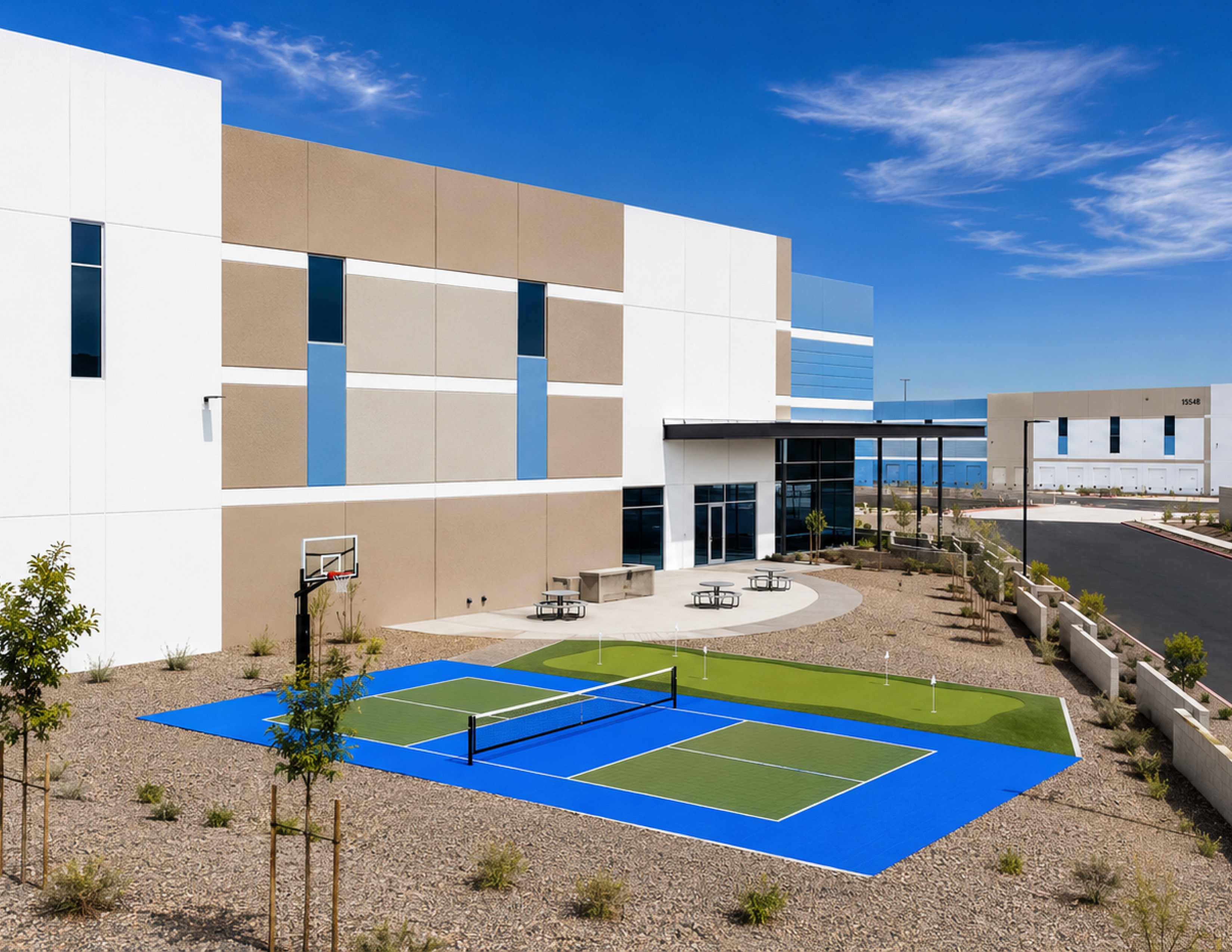 Sports court and putting green amenities