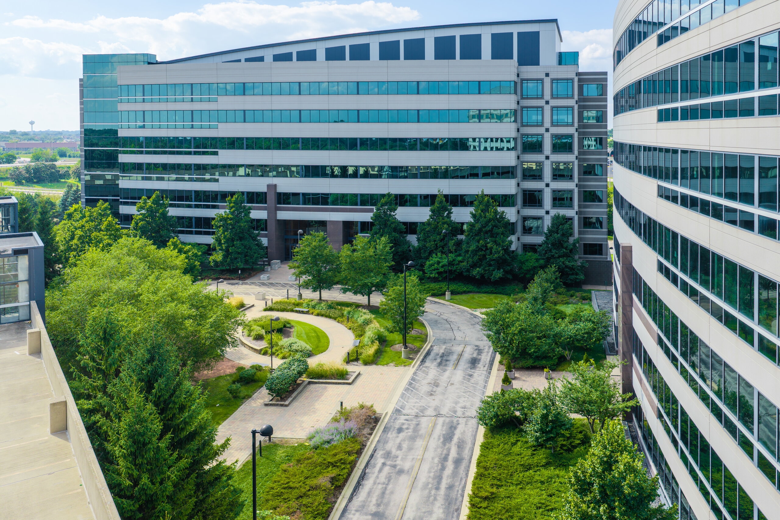 Highland Landmark office campus in Downers Grove