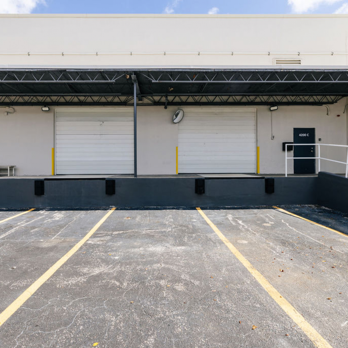 Renovated Seagis M2 warehouse interior